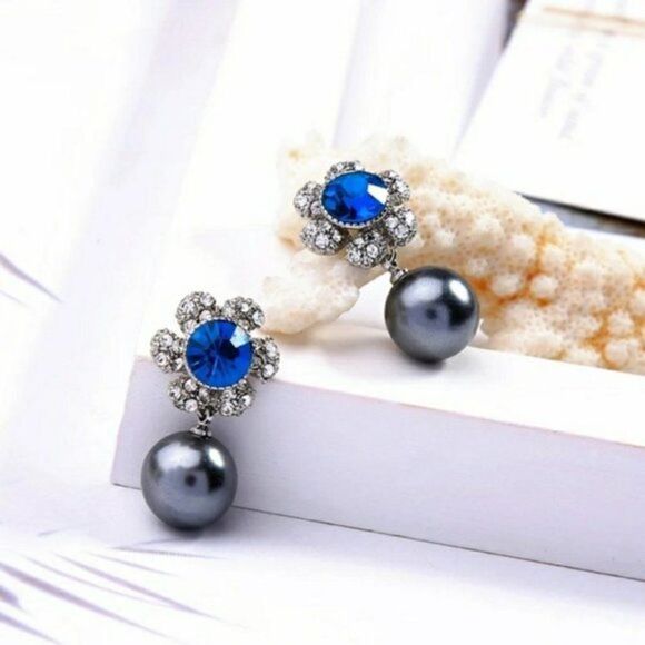 Blue Crystal Flower Pearl Vintage Silver Dangle Statement Earrings - Picture 8 of 12